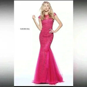 Sherri Hill prom or pageant dress size 4 mermaid